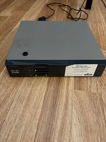 Cisco 860VAE reititin