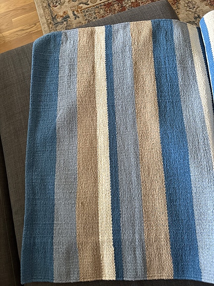 UUSI raidallinen matto sininen–beige