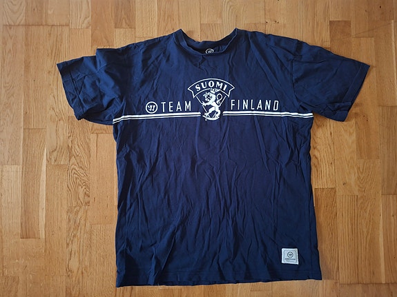 Warrior Suomi t-paita kokoa XL
