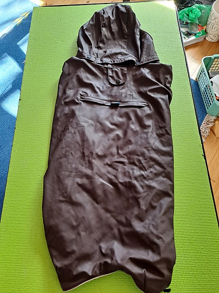 Koiran Rukka-sadetakki