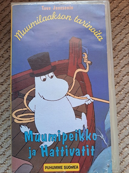 Muumit muumipeikko ja hattivatit vhs
