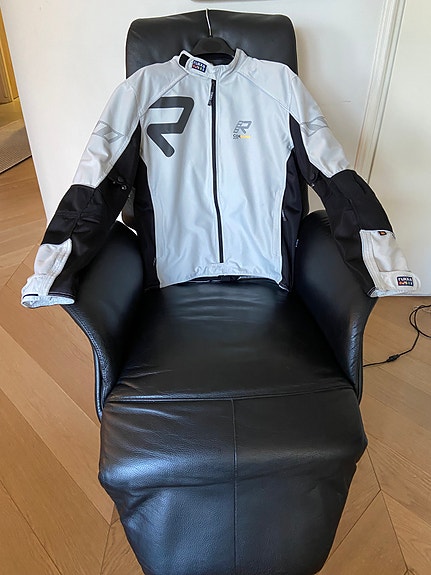 Rukka airall ajotakki