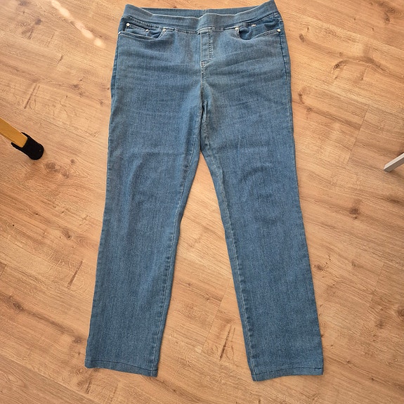 Naisten farkut Anne Montana koko 44