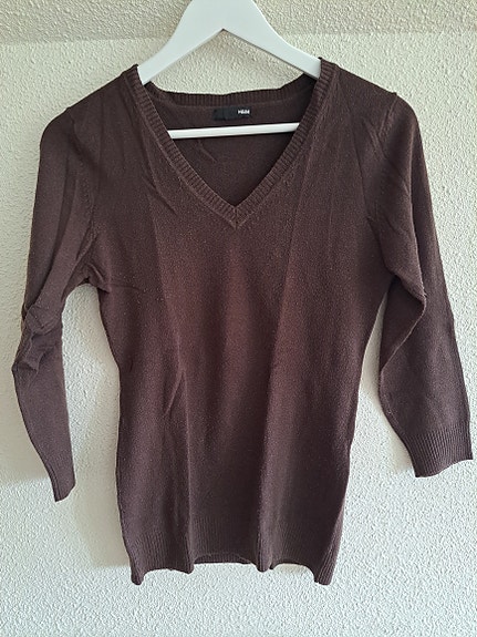 Hyväkuntoinen H&M ruskea neule, koko M