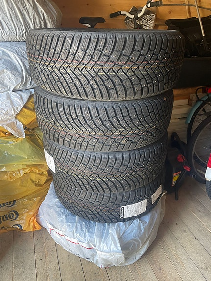 UUDET Continental nastarenkaat 4 kpl