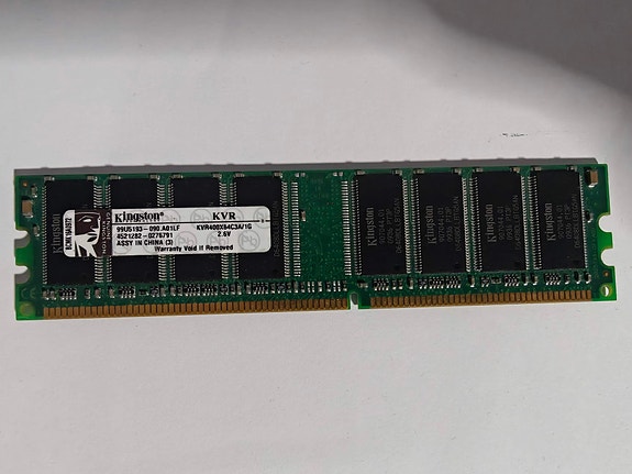 Kingston 1GB DDR400