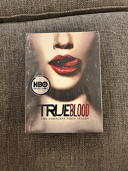 True Blood ensimmäinen tuotantokausi
