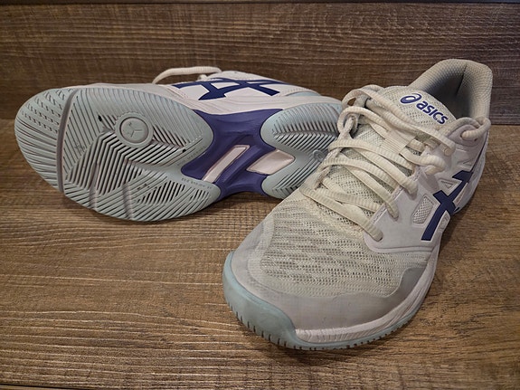 ASICS
GEL-COURT HUNTER 3 W sisäpelikengät koko 38