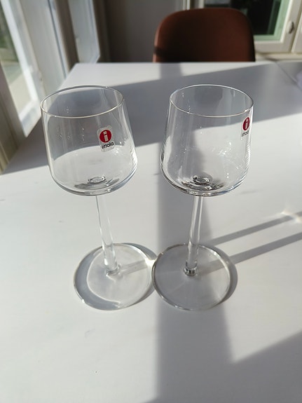 Iittala jälkiruoka viinilasit