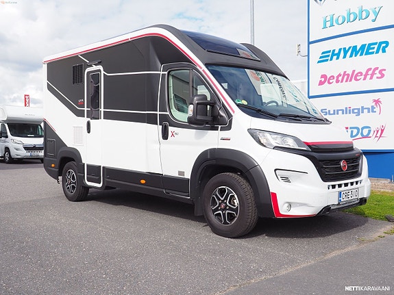 Vuokrattavana retkeilyauto, Challenger X150