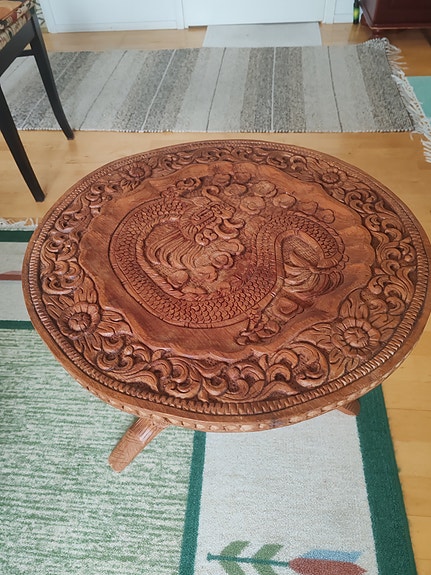 Thaimaalainen sohvapöytä, tiikkiä