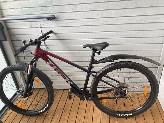 Trek Marlin maastopyörä S naisten