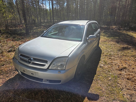 opel vectra 2.2L varaosina