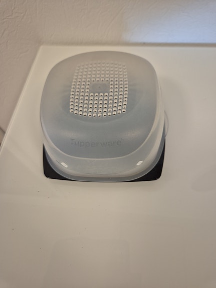 Tupperware juustokupu