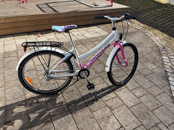 Monark lasten pyörä 24" valkoinen/pinkki