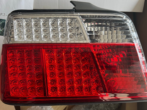 BMW E36 sedan DEPO LED takavalot