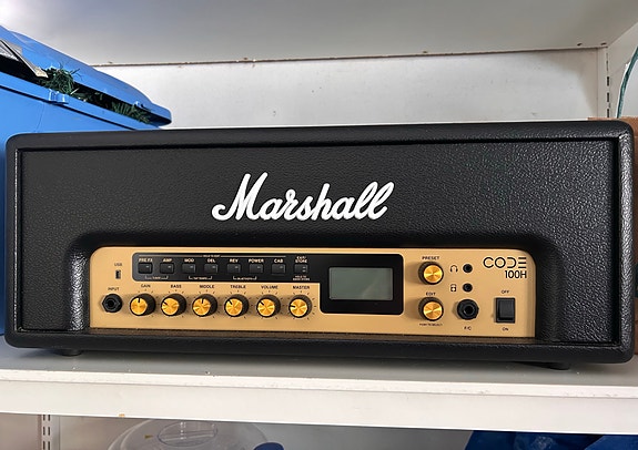 Marshall Code 100H kitaravahvistin nuppi
