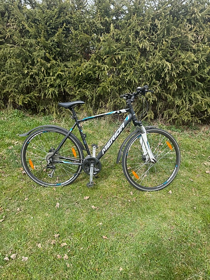 Merida hybridi 55 cm 28" miesten pyörä