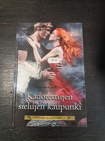 Cassandra Clare: Kadotettujen sielujen kaupunki - Varjojen kaupungit V