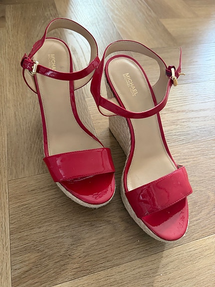 Michael Kors wedge sandaalit