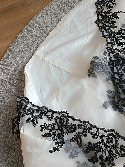 Product image 16 of 21