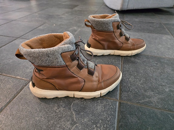 Sorel-talvikengät, koko 39, hyvä kunto!