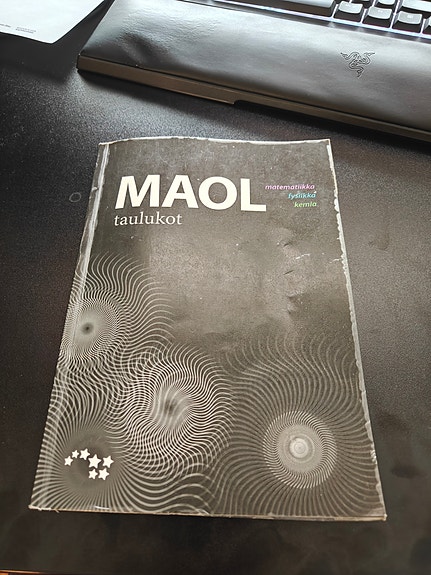 MAOL-taulukkokirja (ei ole lainkaan kirjattuja merkintöjä)