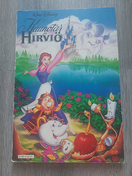 Disney Kaunotar ja Hirviö sarjakuva