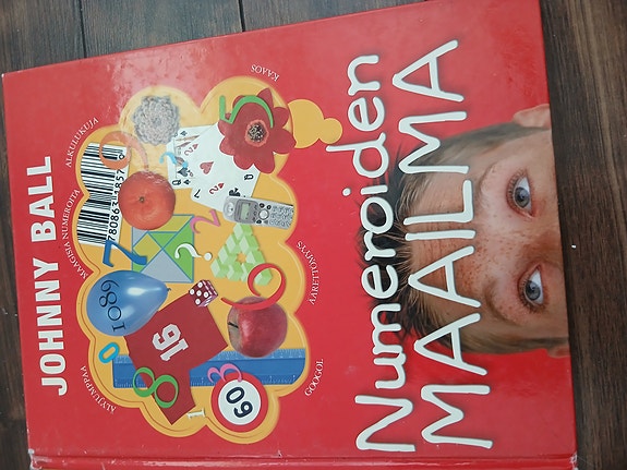Tiedekirjija lapselle fysiikka, matematiikka, kemia