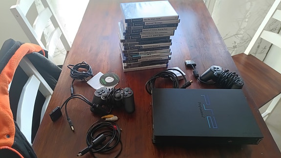 Playstation 2 +pelit