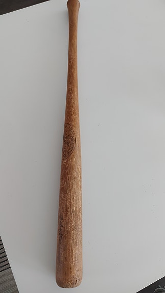 Vanha pesäpallomaila