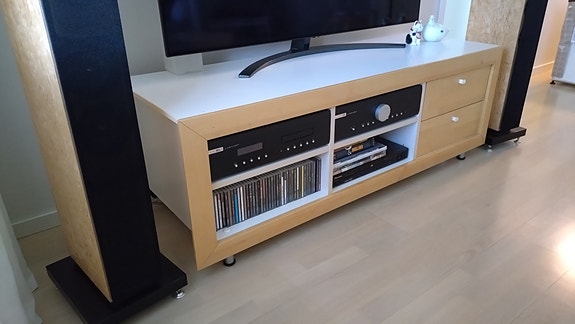 TV-taso Isku 148cm