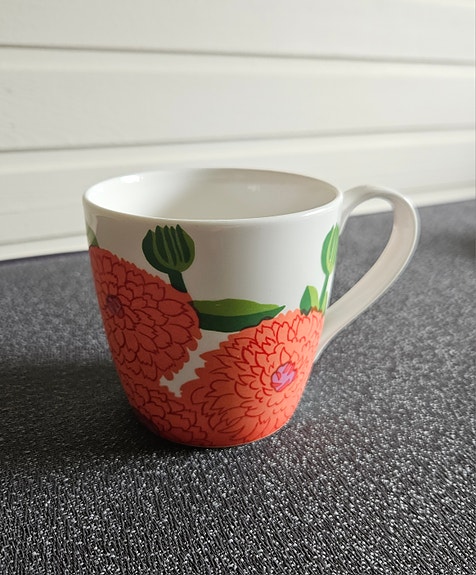 Iittala Marimekko Primavera -muki, oranssinpunainen