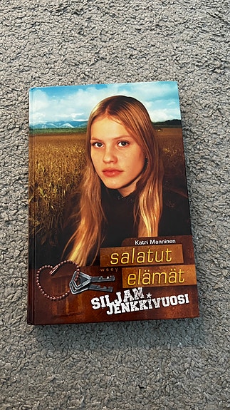 Salatut Elämät - Siljan Jenkkivuosi kirja