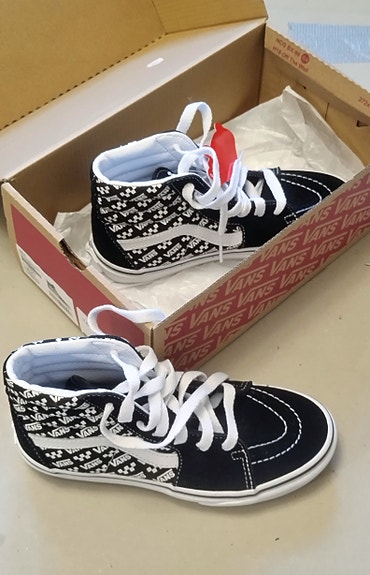 Vans SK8-HI kengät koko 32 Uudet.