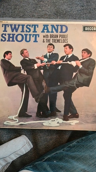 Brian poole tremoles