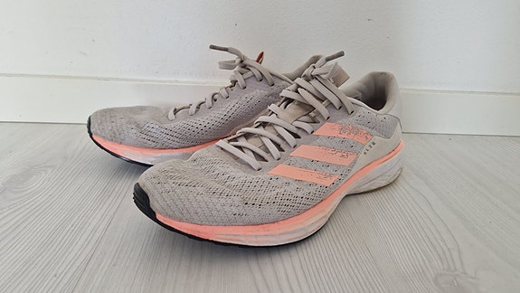 Adidas Lightstrike juoksukengät (koko 41 1/3)