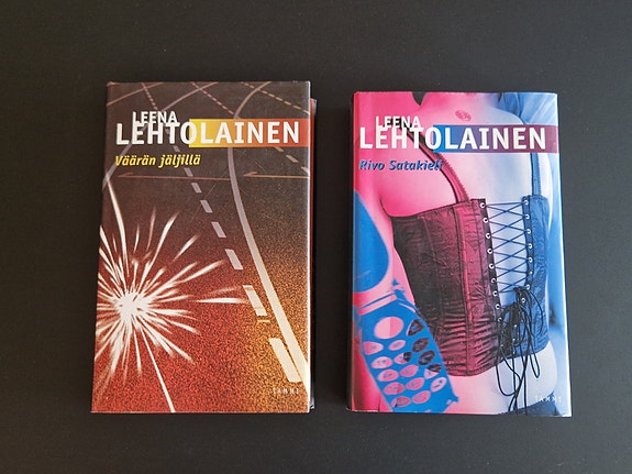 Leena Lehtolainen dekkarit: Väärän jäljillä & Rivo satakieli