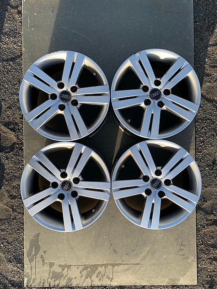 Kevytmetallivanteet 7,5 x 16 ET 42 pulttijako 5x112mm