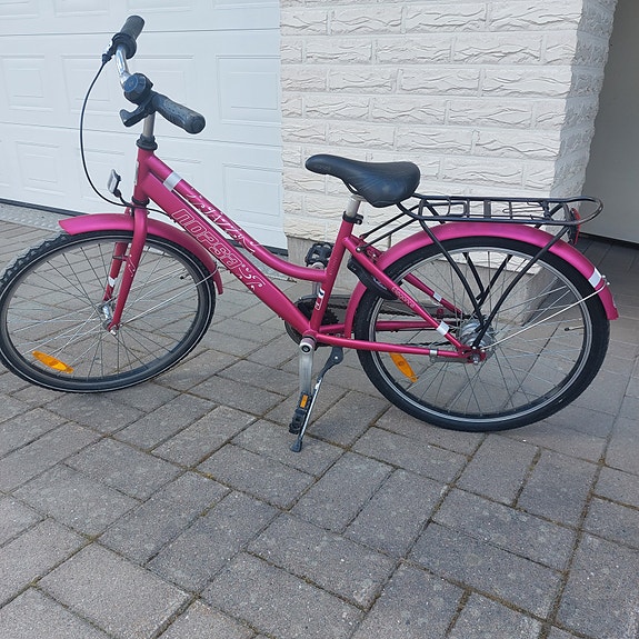 TARJOA Lasten Nopsa polkupyörä 24 "