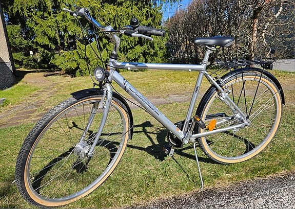 Crescent City Bike miesten kaupunkipyörä 28" hopea
