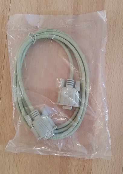 Jatkokaapeli harmaa DB9 uros- naaras 1.8m