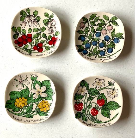 Seinälautaset Esteri Tomula, Botanica- sarjaa, Arabia