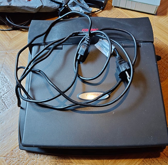 Compaq Armada 1700 ja pc pelit.