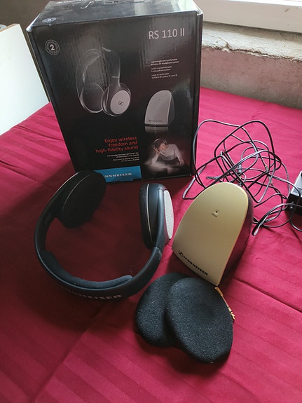 Sennheiser langattomat kuulokkeet