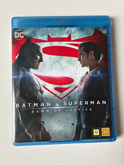 Batman v Superman: Dawn of Justice Blu-ray