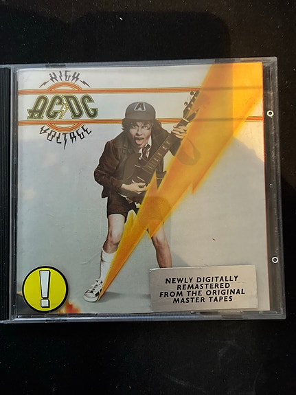 AC/DC: High Voltage CD-albumi