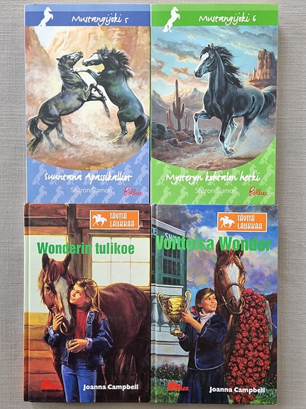 4 x hevoskirja