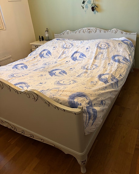 Talonpoikaisrokokoo sänky