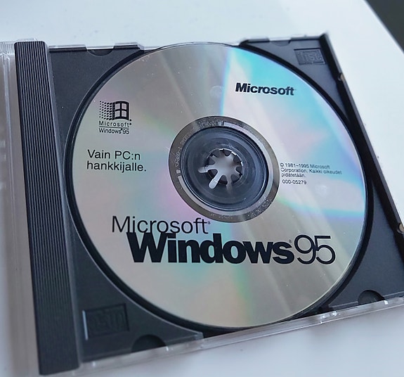 Microsoft Windows 95 -käyttöjärjestelmän asennus-CD-levy